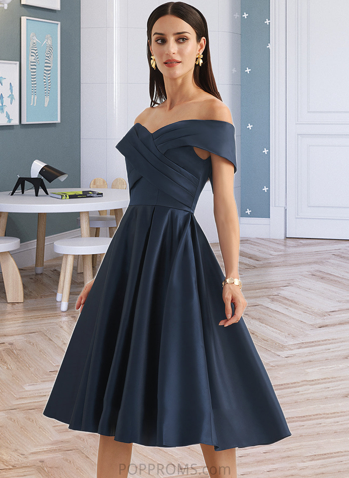 Izabelle A-Line Off-the-Shoulder Knee-Length Bridesmaid Dress With Pockets PP6P0013150