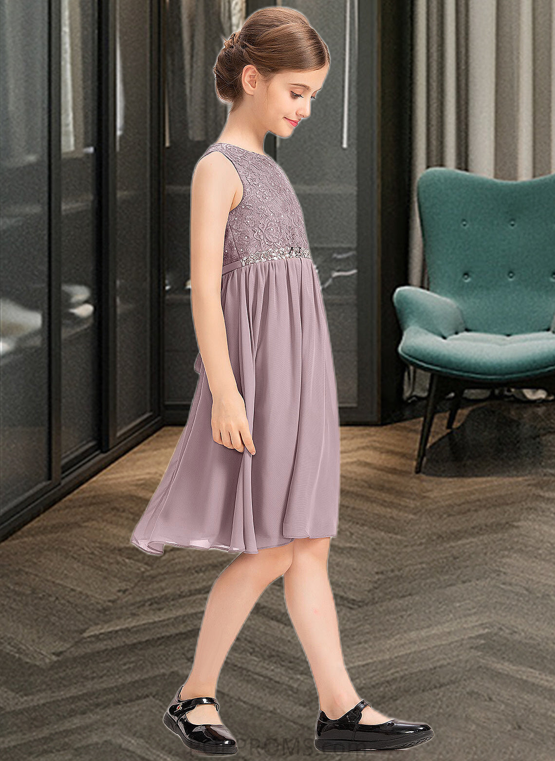 Isabella A-Line Scoop Neck Knee-Length Chiffon Lace Junior Bridesmaid Dress With Beading Bow(s) PP6P0013344