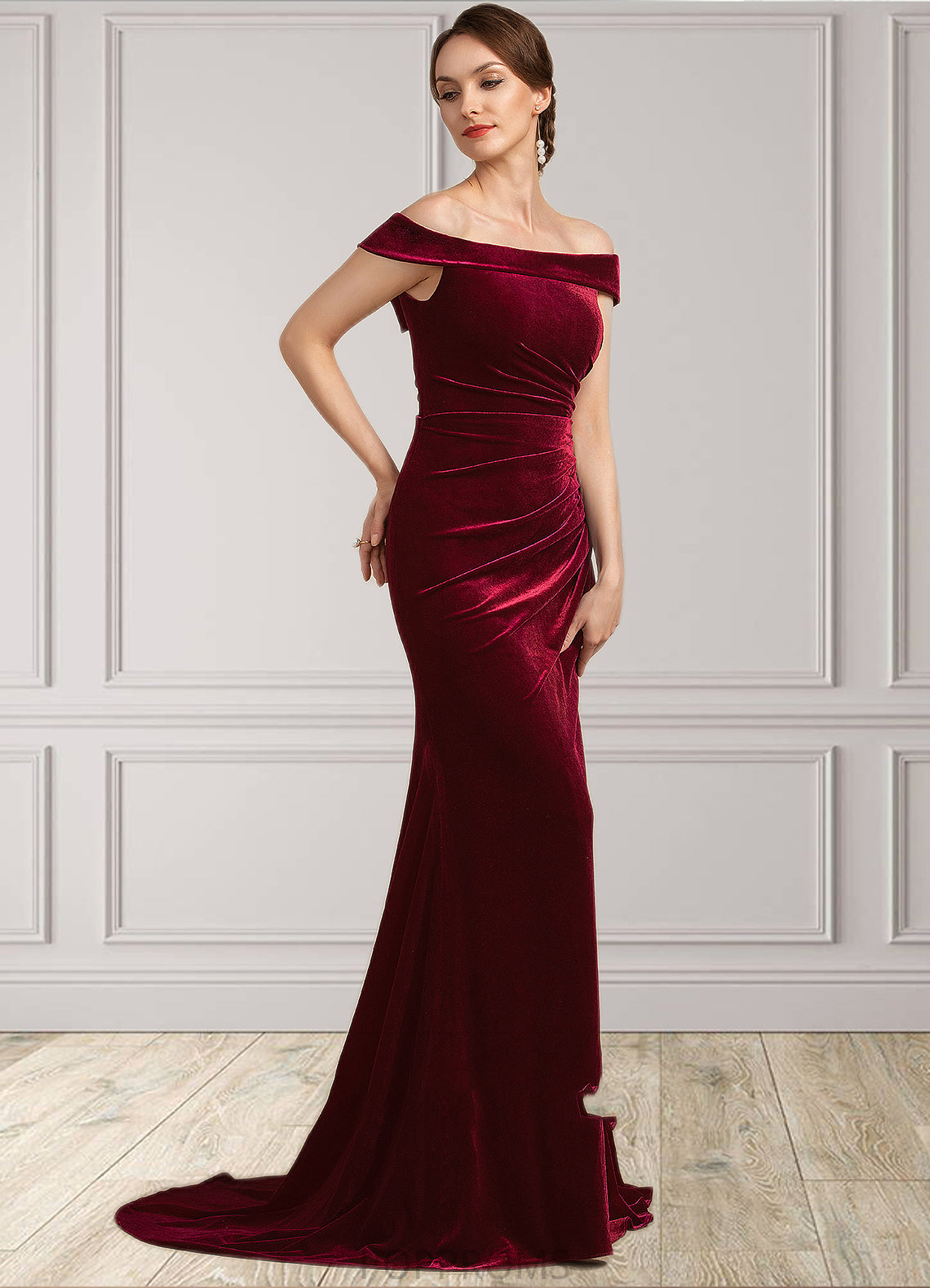 Heather Trumpet/Mermaid Off-the-Shoulder Sweep Train Velvet Mother of the Bride Dress With Ruffle PP6126P0014988