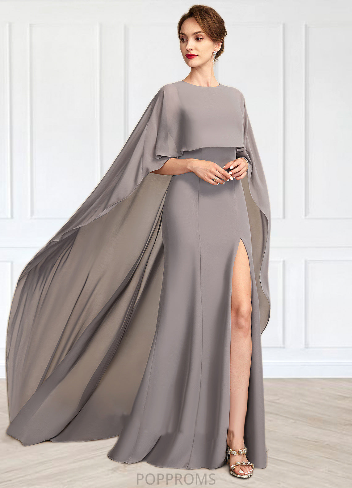 Savanna Sheath/Column Scoop Neck Sweep Train Chiffon Mother of the Bride Dress With Split Front PP6126P0015000