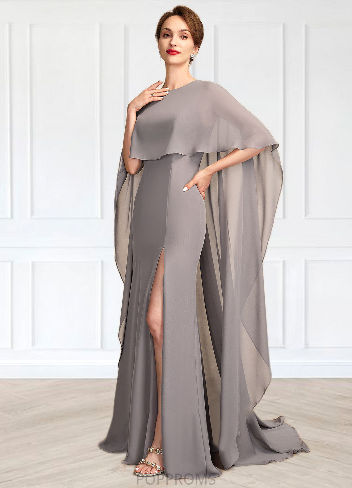 Savanna Sheath/Column Scoop Neck Sweep Train Chiffon Mother of the Bride Dress With Split Front PP6126P0015000