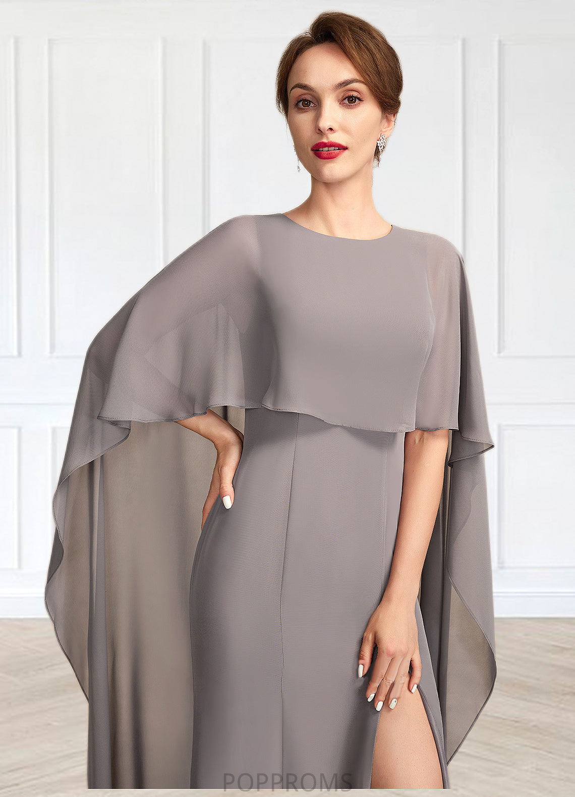 Savanna Sheath/Column Scoop Neck Sweep Train Chiffon Mother of the Bride Dress With Split Front PP6126P0015000