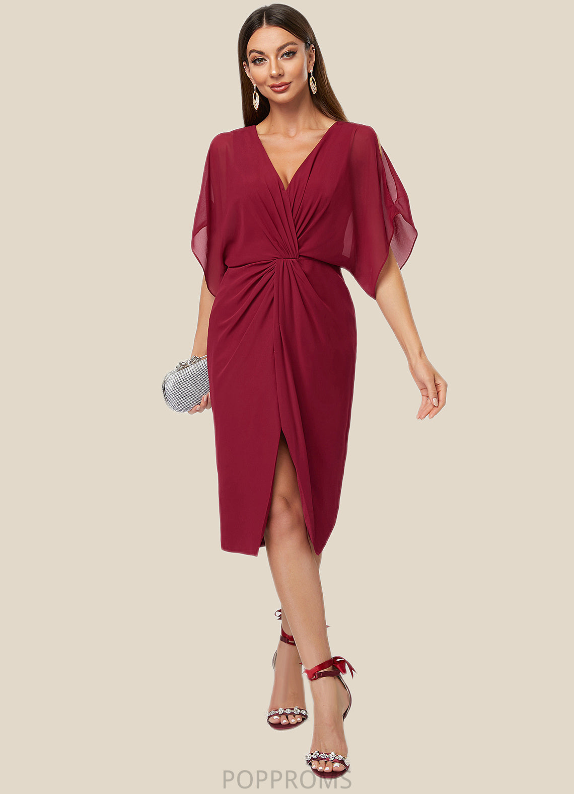 Savanah Sheath/Column V-Neck Knee-Length Chiffon Cocktail Dress With Pleated PP6P0022386