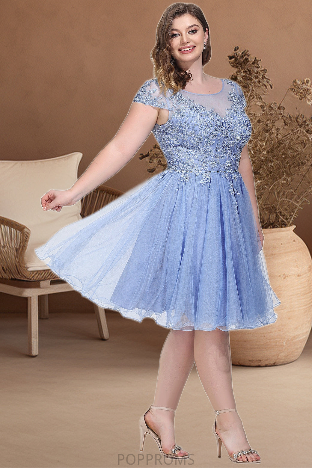 Shyanne A-line Scoop Short/Mini Tulle Homecoming Dress With Beading Appliques Lace PP6P0020547