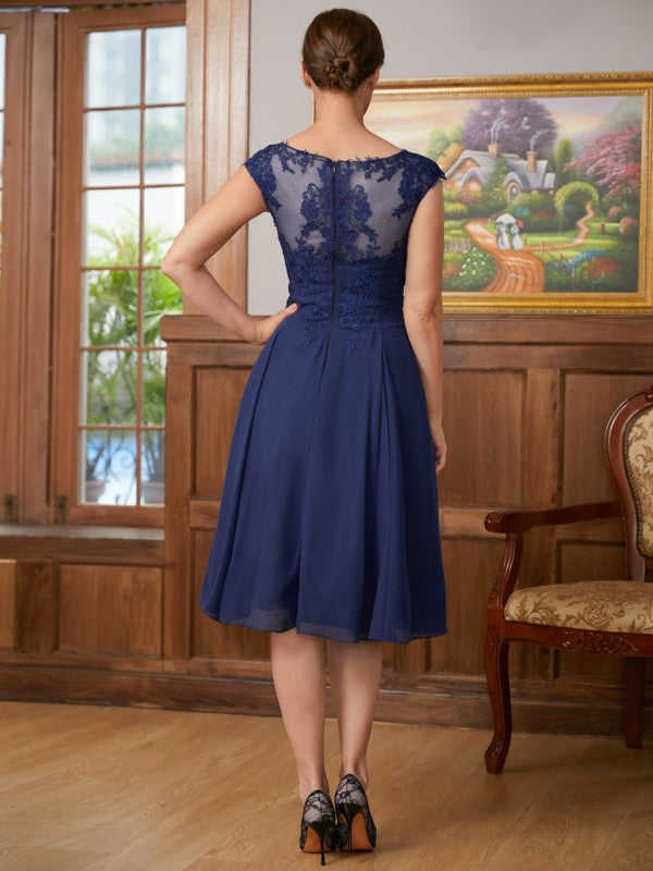 Kenley A-Line/Princess Chiffon Lace Scoop Sleeveless Knee-Length Mother of the Bride Dresses PP6P0020368