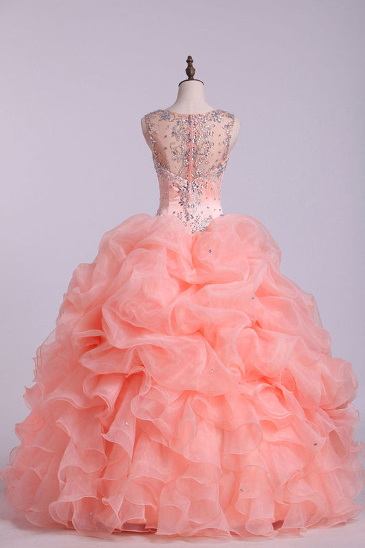 2024 Ball Gown Quinceanera Dresses Straps Beaded Bodice With Bubble Skirt