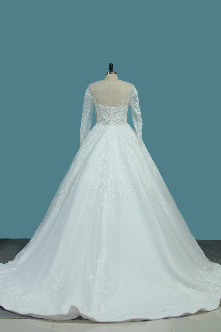 2024 A Line Scoop Long Sleeves Wedding Dresses Tulle With Applique Chapel Train