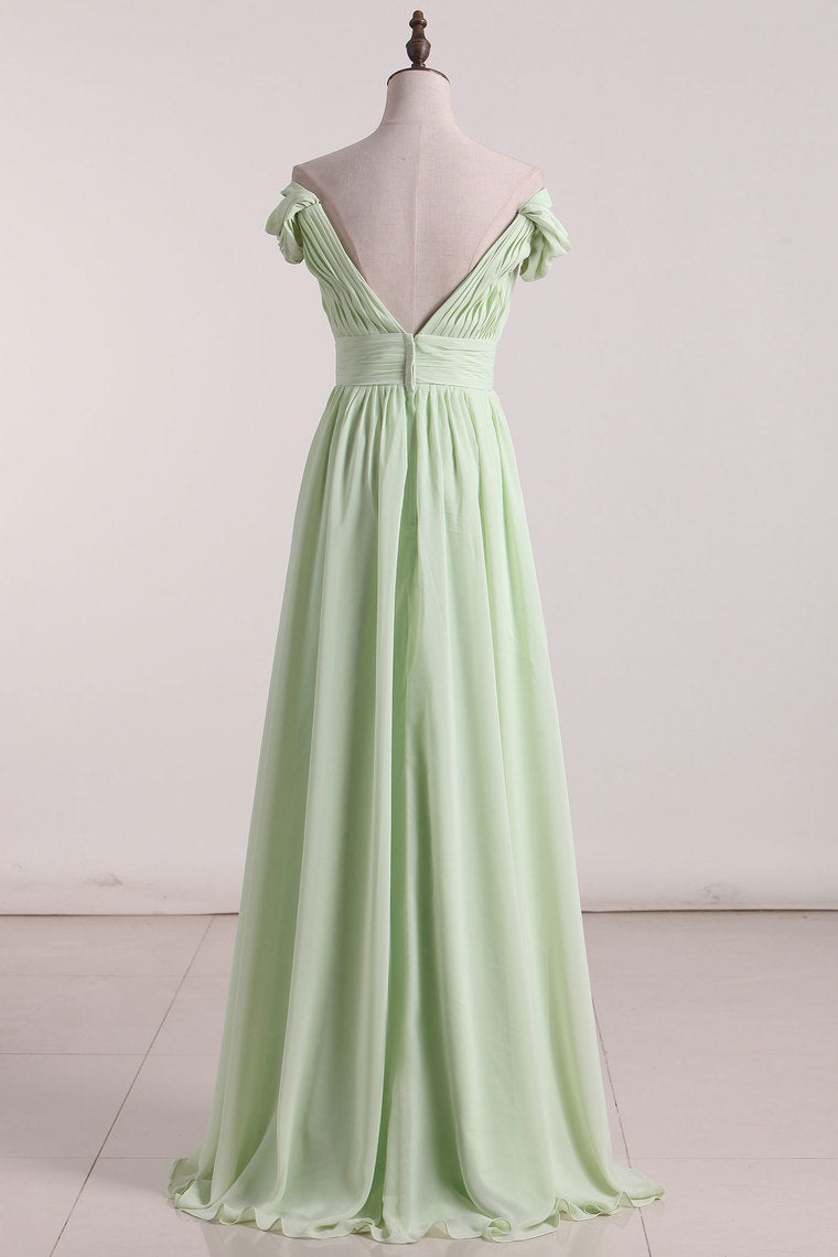 2024 New Arrival Prom Dresses Spaghetti Straps Chiffon With Ruffles And Slit