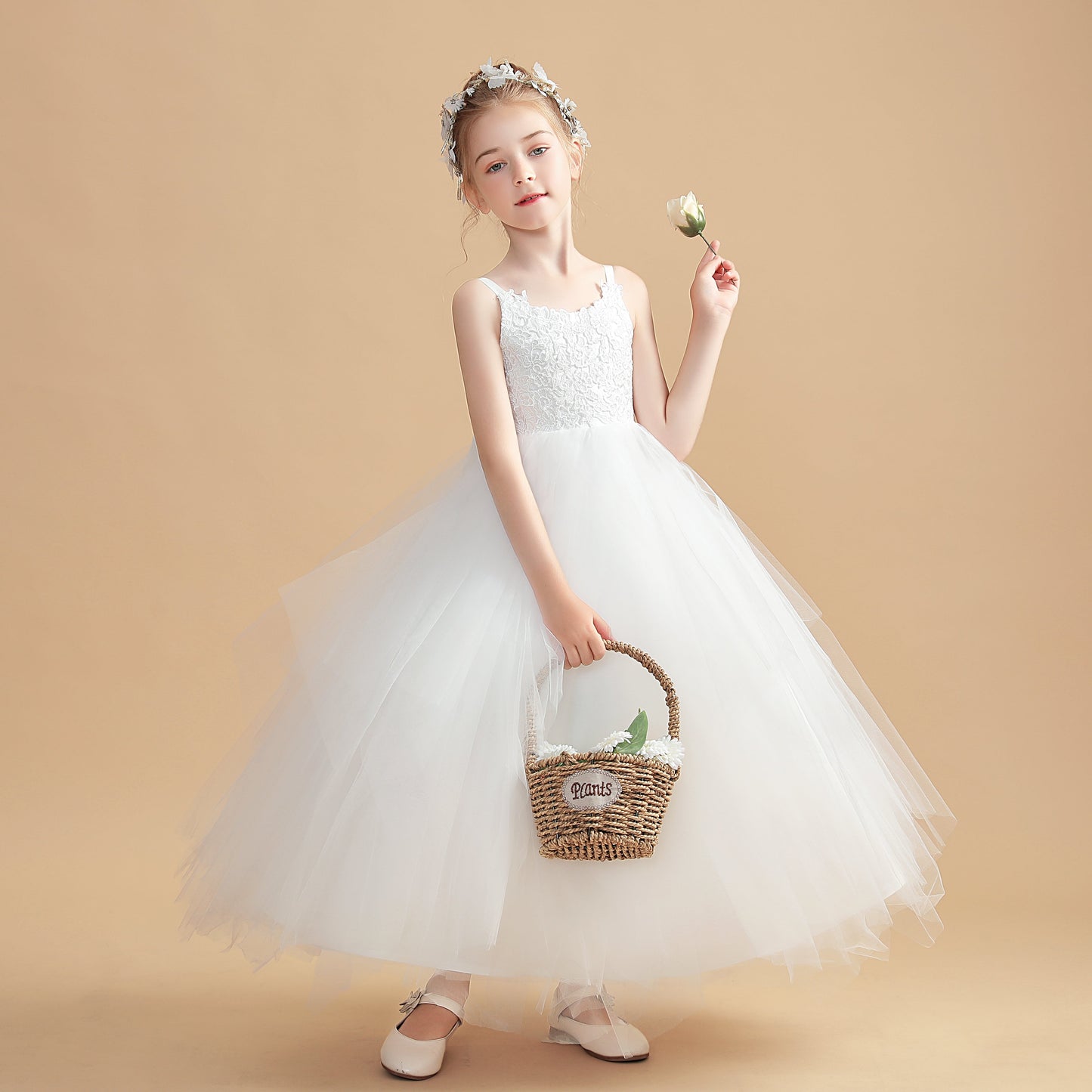 Ivory Straps Round Neck Flower Girl Dresses With Lace Appliques