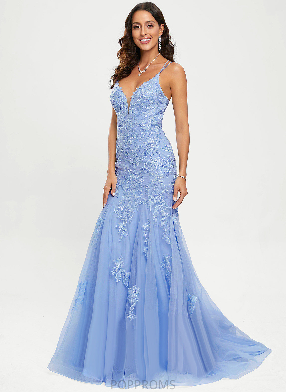 Sweep Damaris Tulle Lace With V-neck Train Trumpet/Mermaid Prom Dresses Sequins