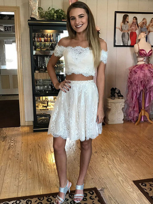 Lace Homecoming Dresses Judith 2024 A-Line Two Piece Off-The-Shoulder Applique Cut Short/Mini