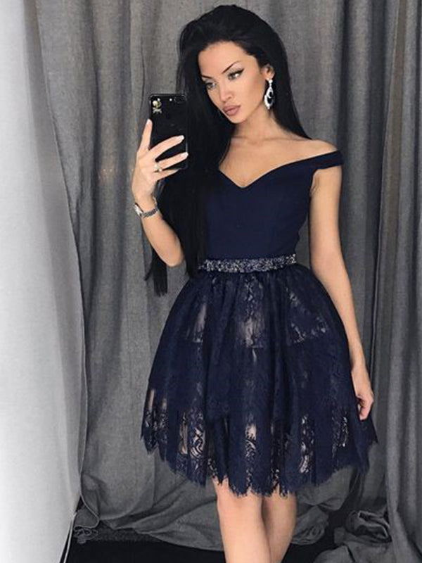 2024 Ball Gown Sweetheart Off-The-Shoulder Beading Lace Alannah Homecoming Dresses Cut Short/Mini