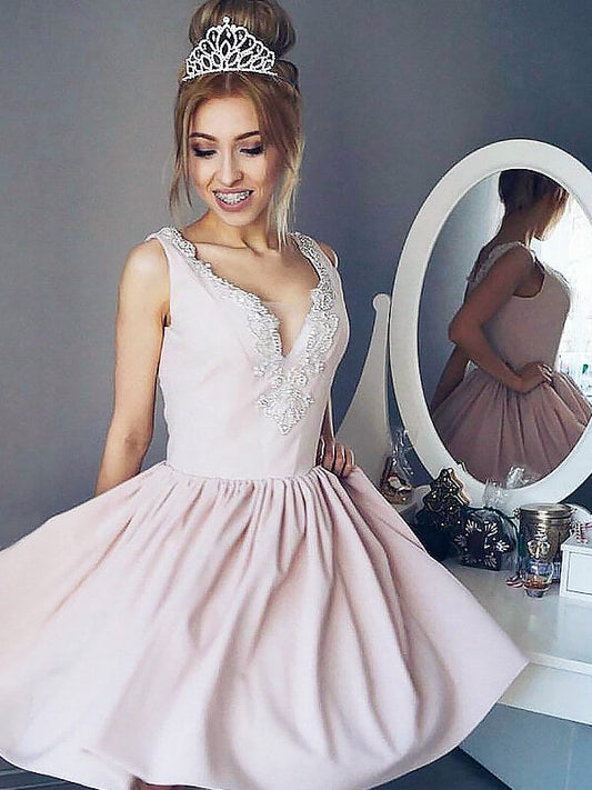 Pale A-Line Homecoming Dresses Pink Elisabeth V Neck Applique Sleeveless Pleated Cut Short Mini