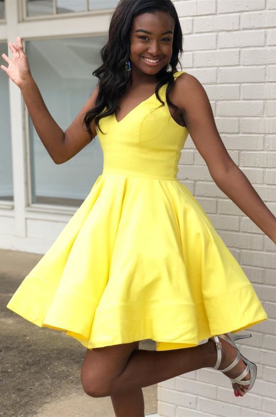 Deep V Neck A Line Kaleigh Homecoming Dresses Daffodil Sleeveless Short Pleated Taffeta