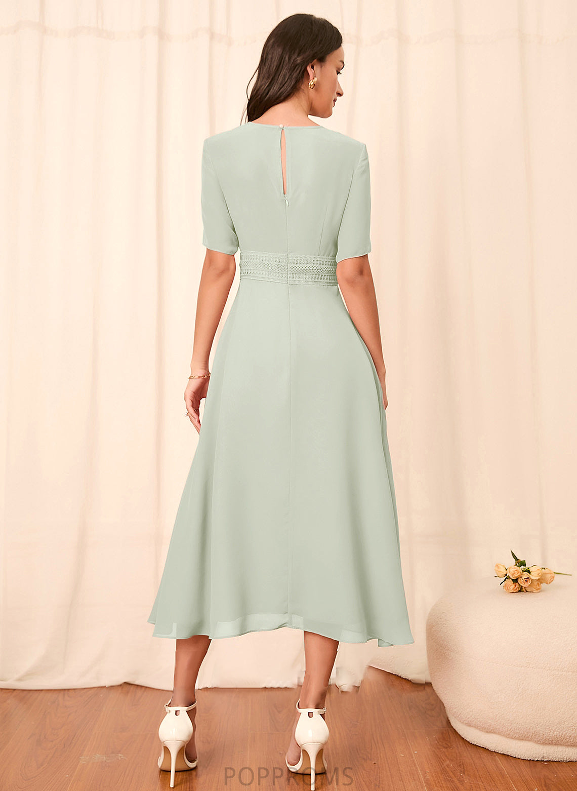 Fabric Straps Knee-Length Length Sleeve Silhouette Sleeves A-Line Mira Natural Waist V-Neck Sleeveless Bridesmaid Dresses