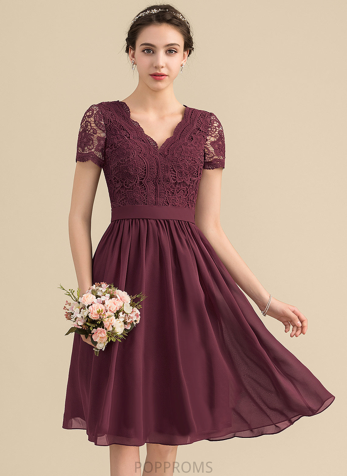 Knee-Length Lace Cocktail Dresses Chiffon Alondra V-neck Cocktail Lace A-Line With Dress