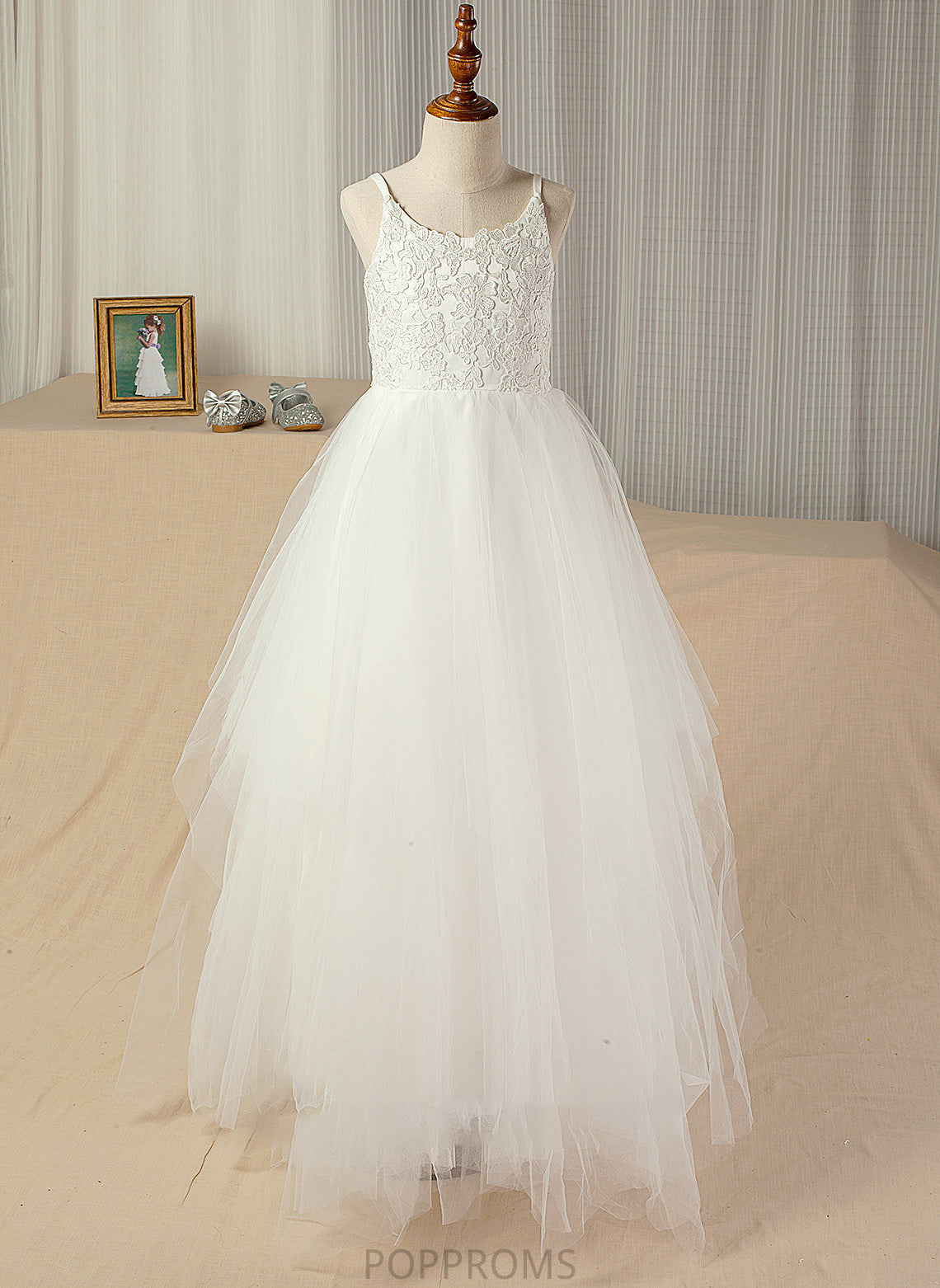 With Scoop A-Line Floor-Length Neck Lace Lace Leilani Junior Bridesmaid Dresses Tulle