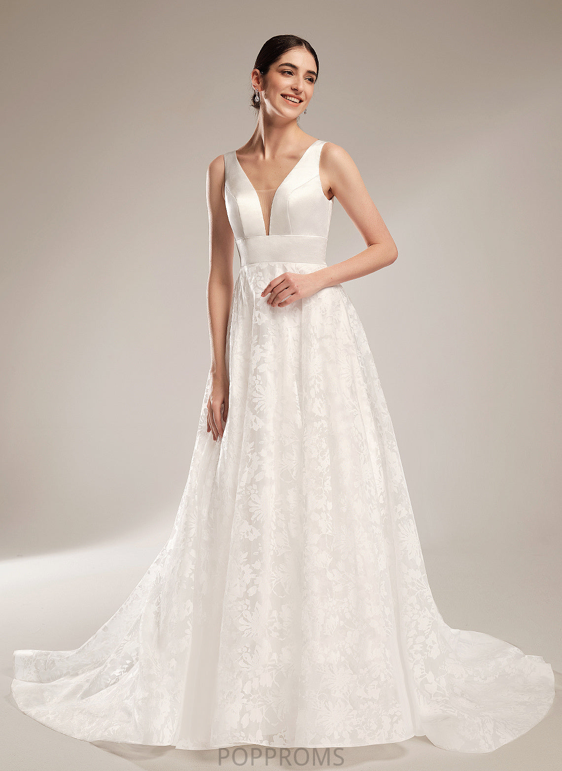 Ball-Gown/Princess Wedding Dresses Lace Dress V-neck Wedding Chapel Satin Susie Train