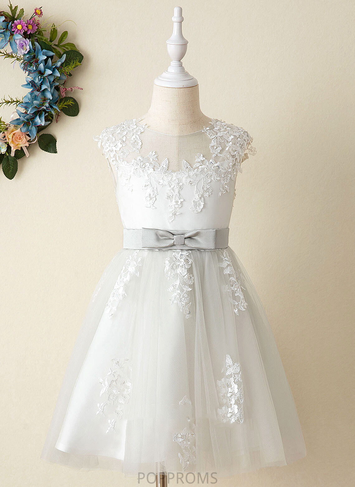 Flower Girl Dresses - With Scoop Knee-length Satin/Tulle Flower Dress A-Line Girl Sleeveless Neck Mikaela Lace