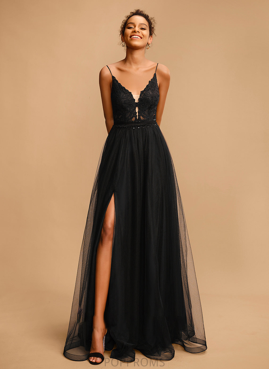 With Sequins Prom Dresses Tulle Ball-Gown/Princess Zoie Floor-Length Lace V-neck