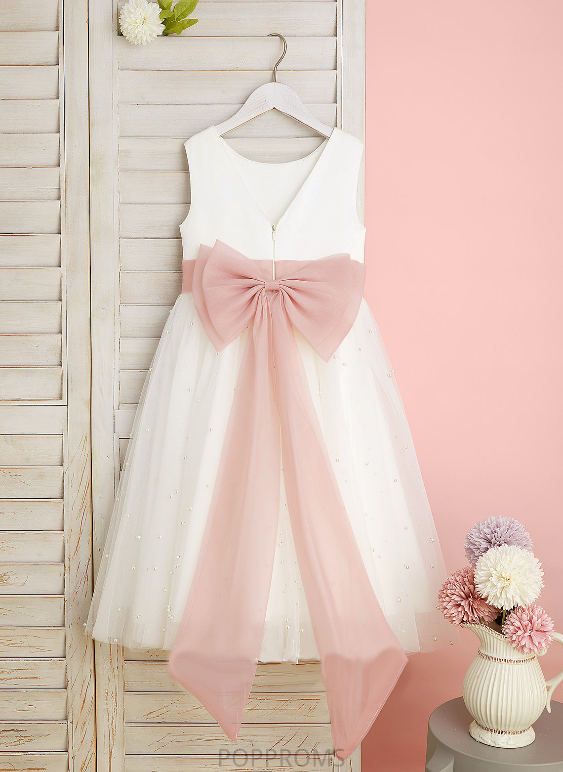 A-Line Sleeveless Girl Dress Neck Flower Girl Dresses Meg Scoop - Back With Sash/Bow(s)/V Tea-length Flower Satin/Tulle