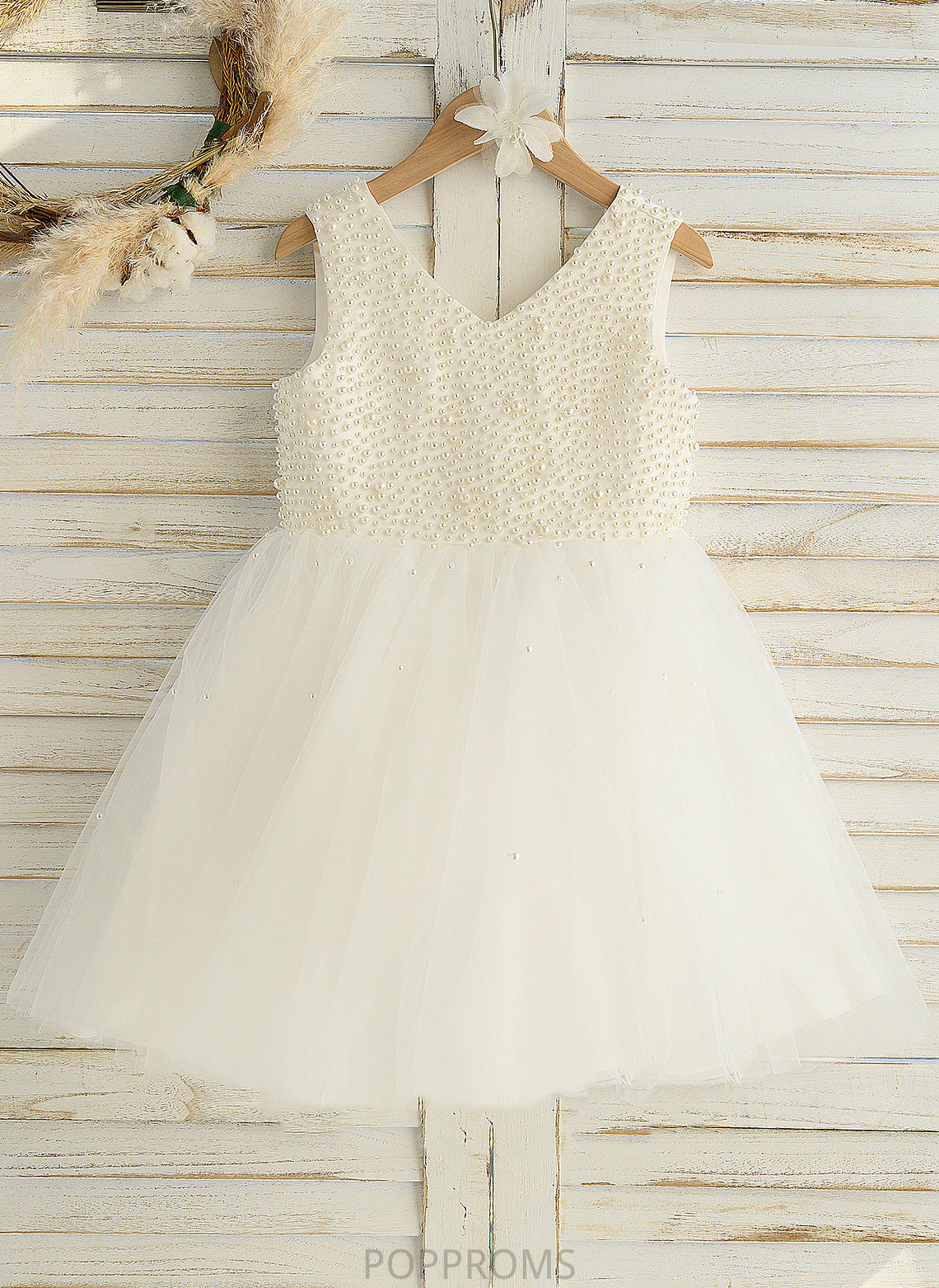 - With Flower Girl Dresses Knee-length Pearl V-neck Dress Satin/Tulle Flower Sleeveless Beading A-Line Girl