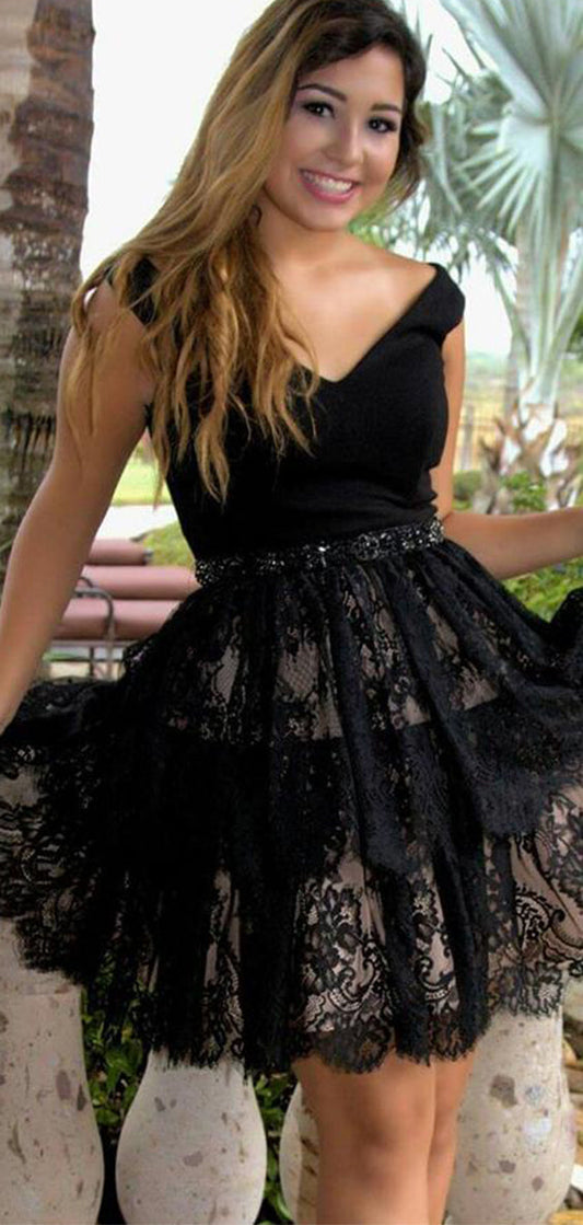 Chic V Neck Sleeveless Knee Length Lace Homecoming Dresses