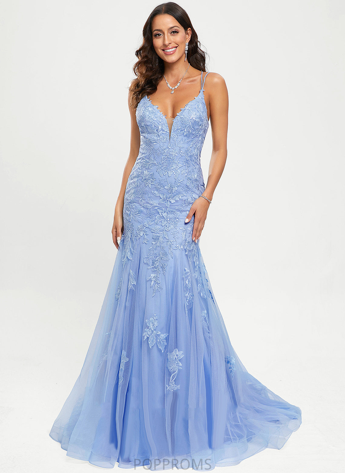 Sweep Damaris Tulle Lace With V-neck Train Trumpet/Mermaid Prom Dresses Sequins