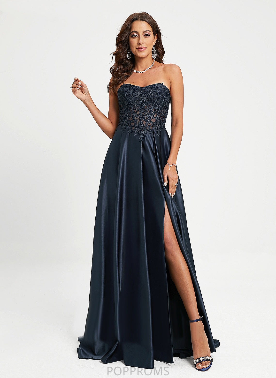 Sweetheart Satin Sweep Prom Dresses A-Line Aria Train Lace