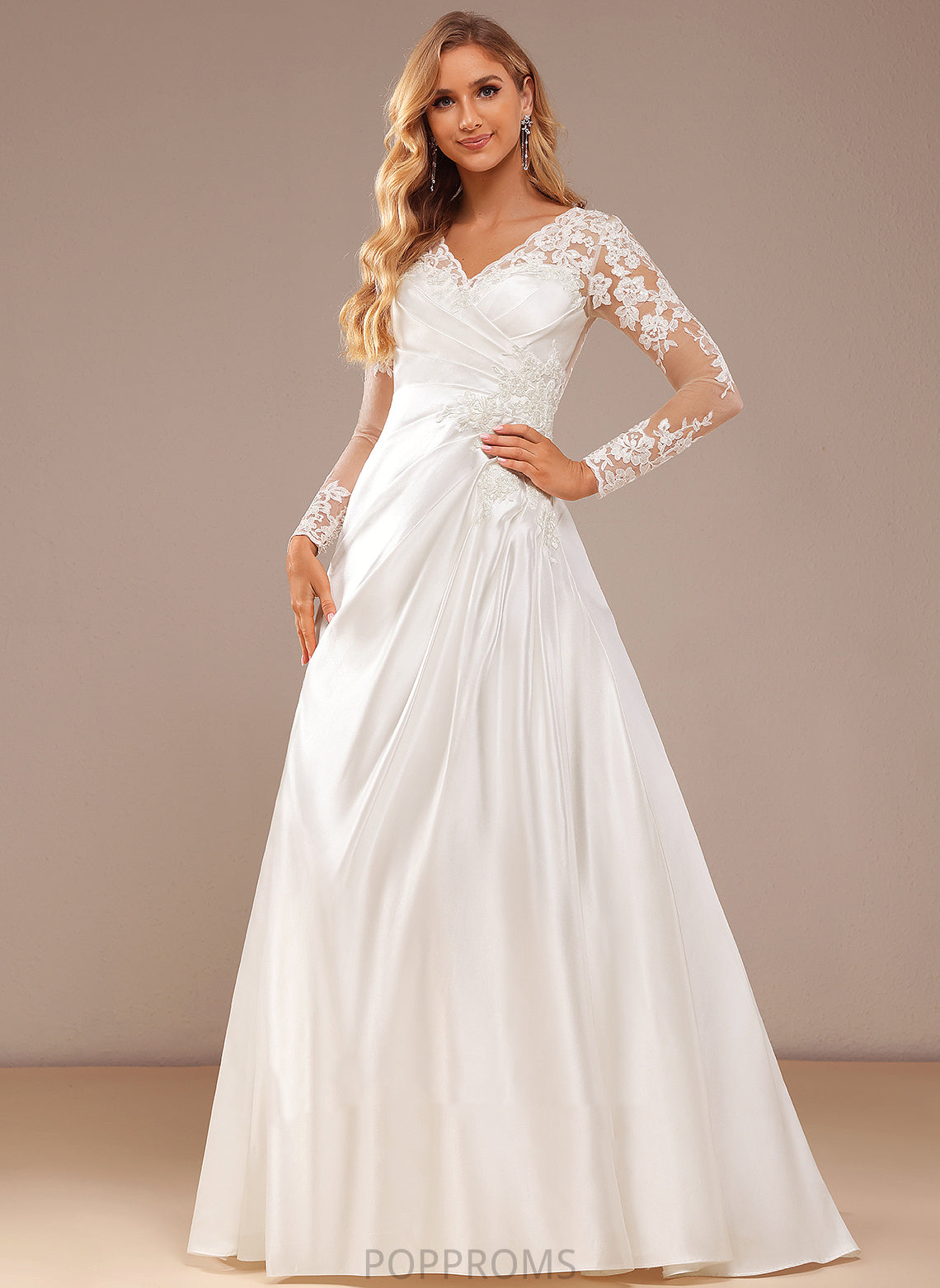 Sequins A-Line Train Dress Lace Court Catalina Satin Lace With Wedding Dresses Wedding V-neck