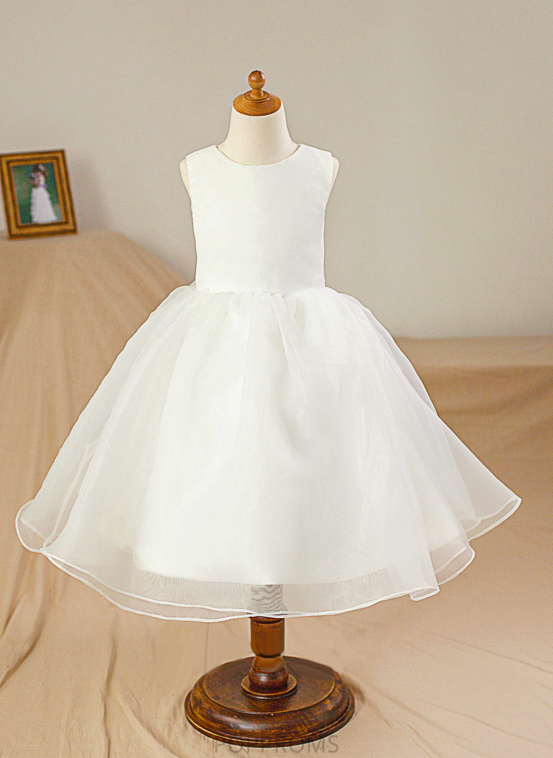 Scoop Ball Neck Satin/Tulle Flower Girl Dresses - Knee-length Gown Aliana Flower Dress Sleeveless Girl