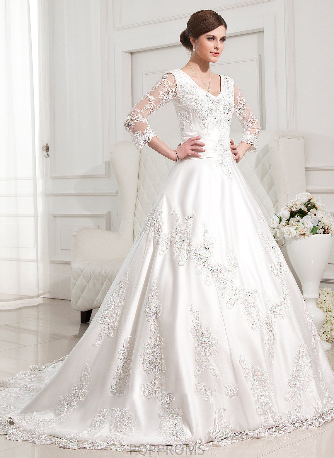 Wedding Train Dress Ball-Gown/Princess Kenley Beading V-neck Satin Chapel Lace With Wedding Dresses Appliques