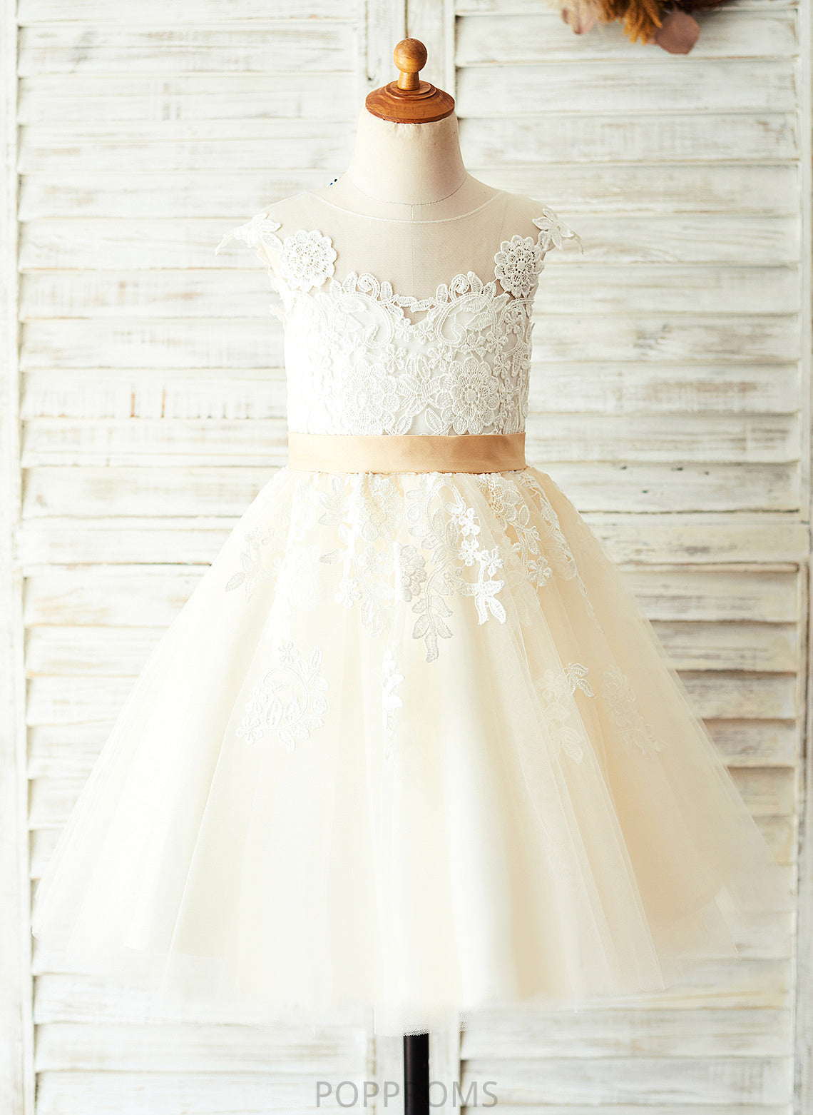 A-Line Knee-length - Scoop Neck Flower Back Appliques/V Girl Dress Laylah Satin/Tulle/Lace Flower Girl Dresses With Sleeveless