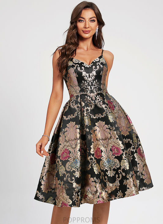 Flower(s) V-neck Dress With Homecoming Aniyah Knee-Length Lace A-Line Homecoming Dresses