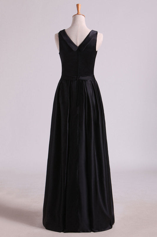 2024 Black A Line Evening Dresses  Cowl Neck Floor Length Satin With Sash