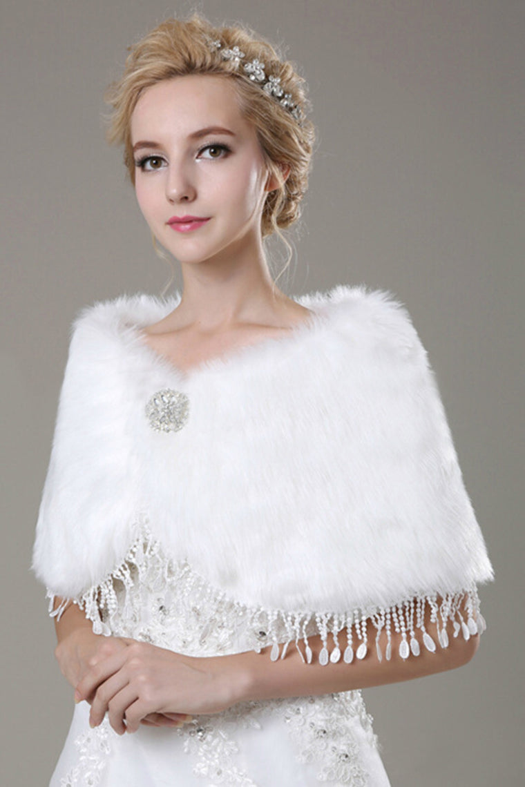 Elegant Faux Fur Wedding Wrap