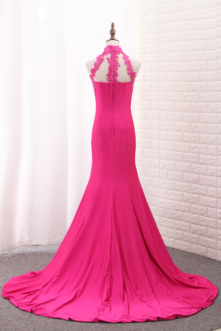 2024 Satin Mermaid High Neck Prom Dresses With Applique Sweep Train