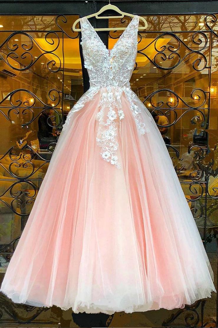 Pink V Neck Tulle Lace Appliques Long Prom Dresses