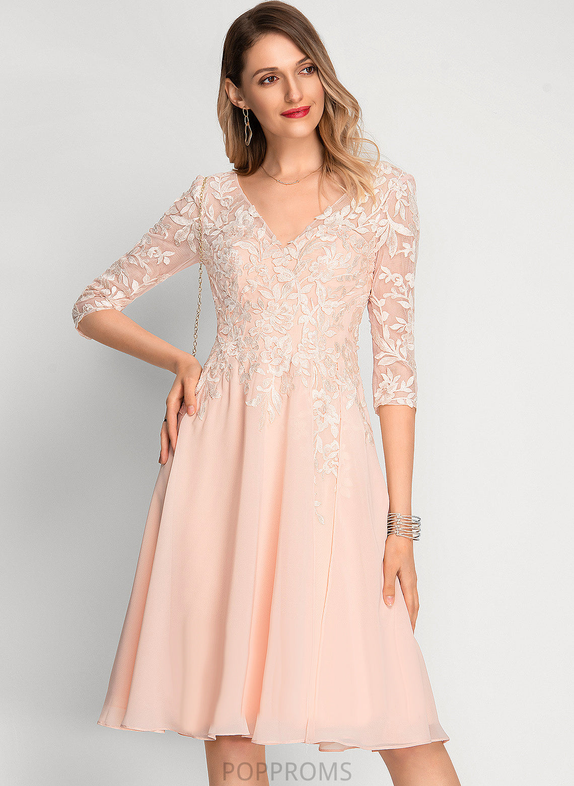 Mina Chiffon Dress With Cocktail Knee-Length V-neck Sequins Cocktail Dresses Lace A-Line