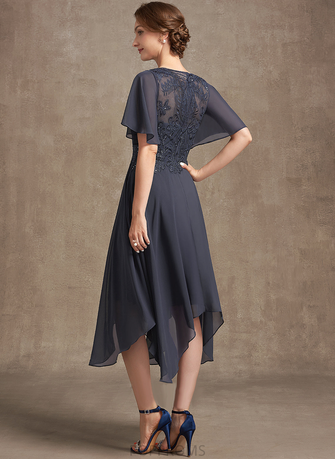 With the Mother Neck Lace Scoop Bride Hana Sequins Chiffon A-Line Dress Mother of the Bride Dresses of Tea-Length