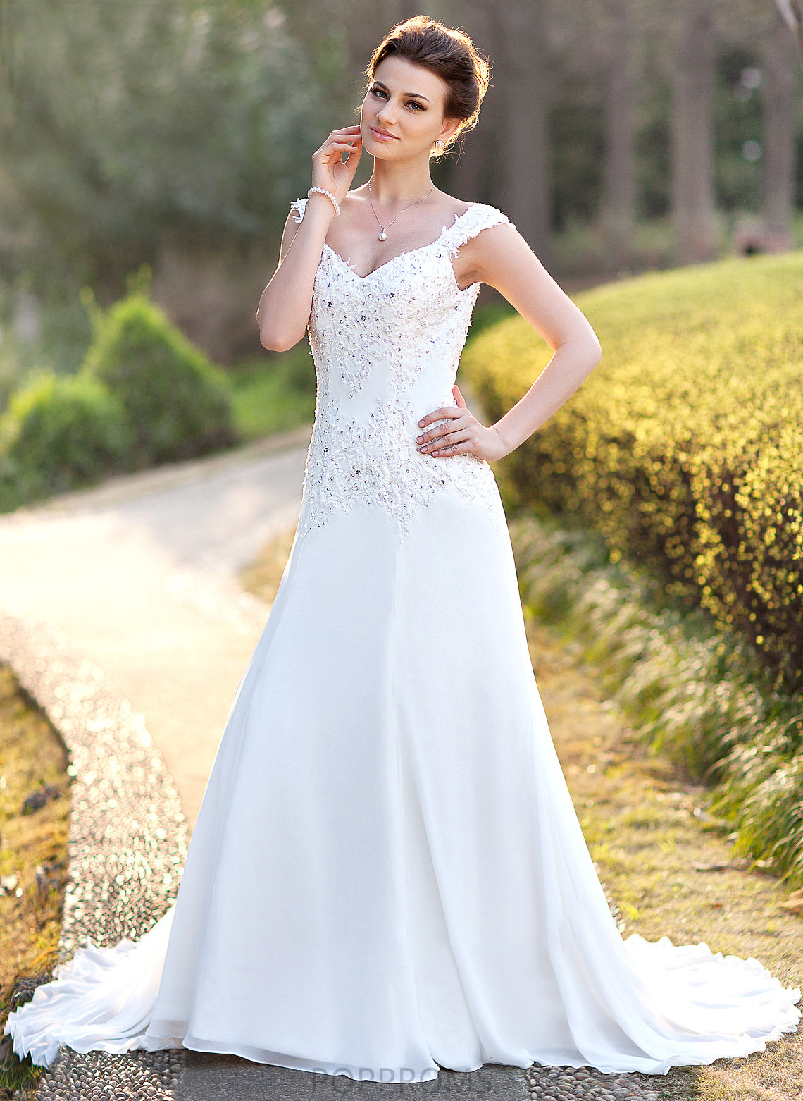 Train Lace A-Line Wedding Dresses Wedding Chiffon Beading With Court V-neck Alma Dress Sequins