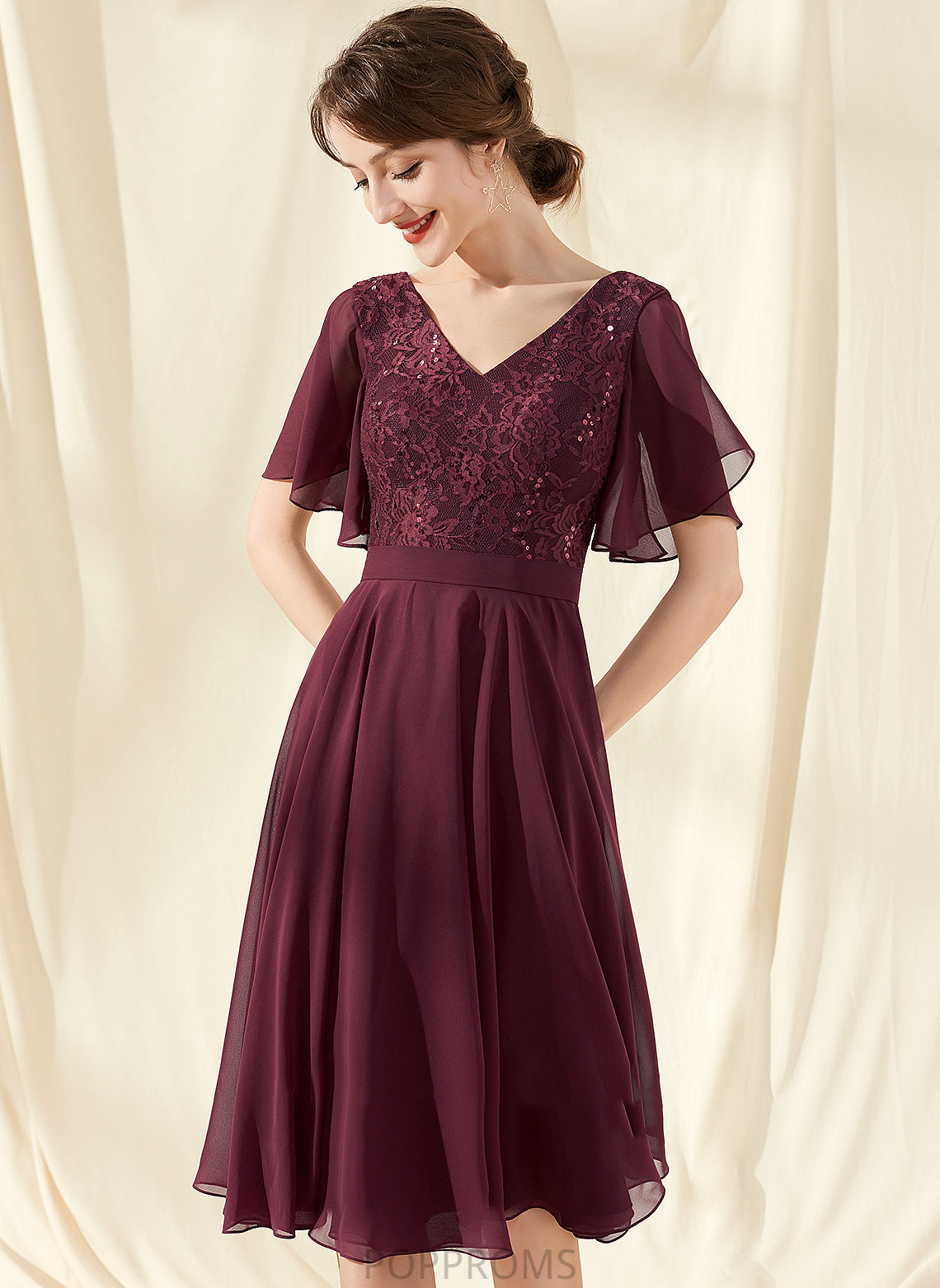 V-neck Lace Knee-Length A-Line Cocktail Cocktail Dresses With Chiffon Dress Sequins Cassandra