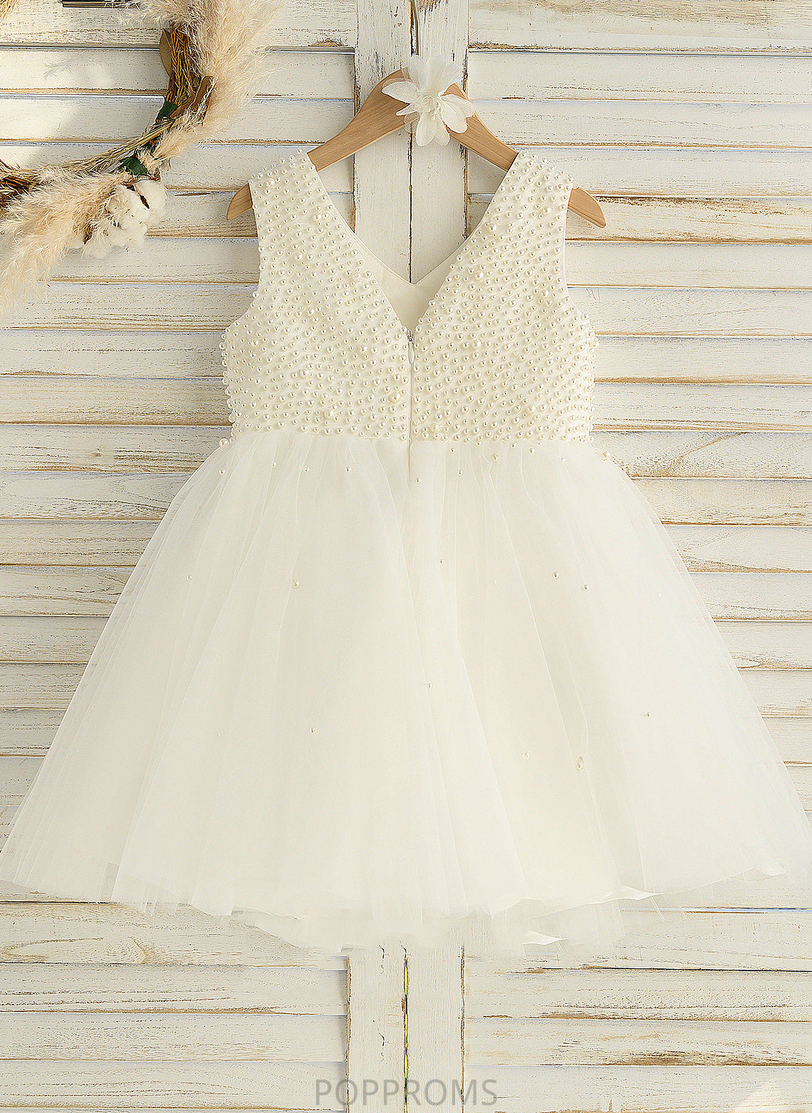 - With Flower Girl Dresses Knee-length Pearl V-neck Dress Satin/Tulle Flower Sleeveless Beading A-Line Girl