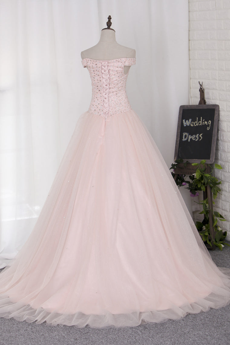 2024 Ball Gown Boat Neck Quinceanera Dresses Tulle With Beading