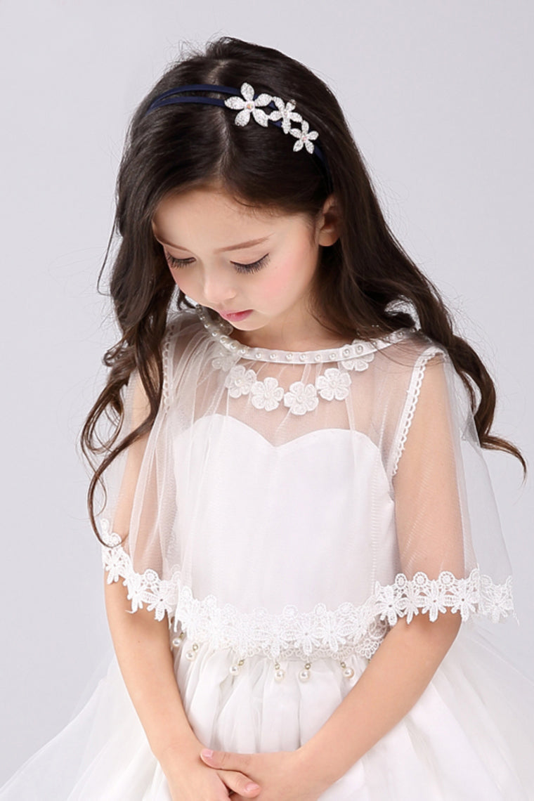 Flower Girl'S Tulle Cape With Pearl