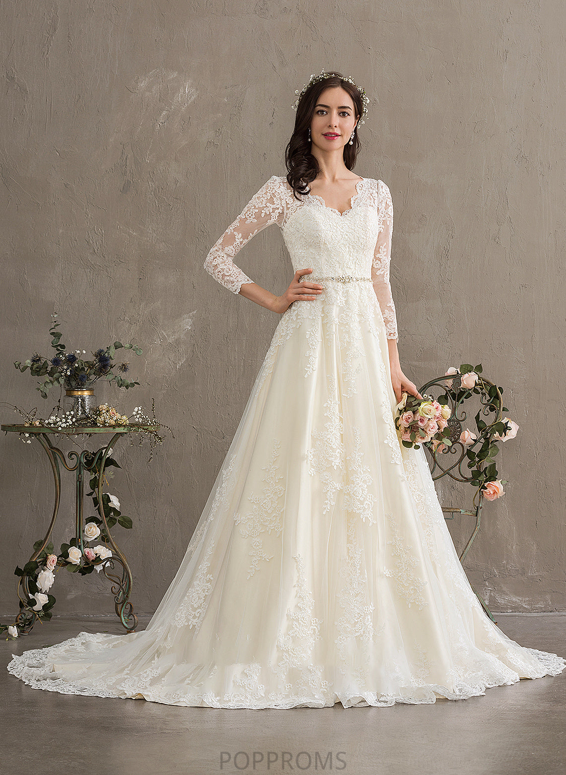 V-neck Train Dress Chapel With Wedding Sequins Tulle Wedding Dresses Yadira Ball-Gown/Princess Beading