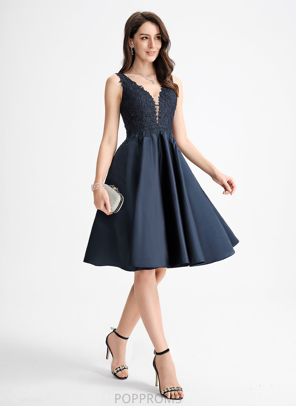 Dress Satin Beading Lace Laurel Knee-Length With A-Line V-neck Cocktail Cocktail Dresses