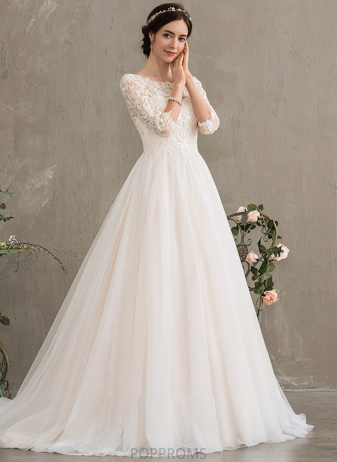 Wedding Sequins Scoop Court Wedding Dresses Tulle Neck Train Ball-Gown/Princess Dress With Kaya