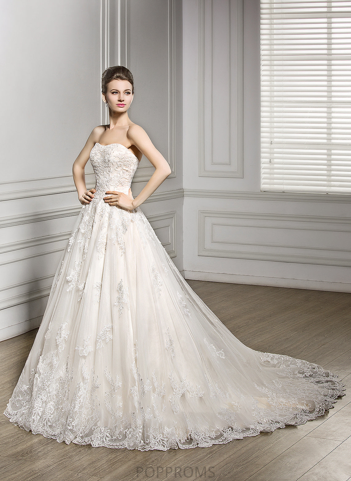 Wedding Dresses Tulle Angelina Ball-Gown/Princess Court Sweetheart Lace Train Dress Wedding