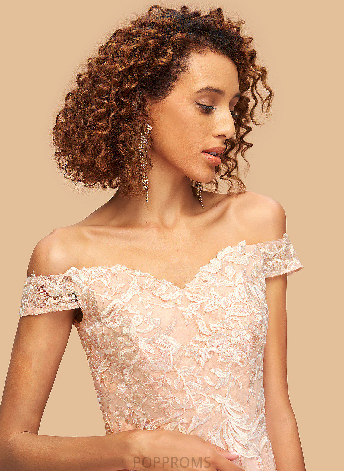 A-Line Off-the-Shoulder Homecoming Dresses Paula Short/Mini Tulle Dress With Homecoming Lace